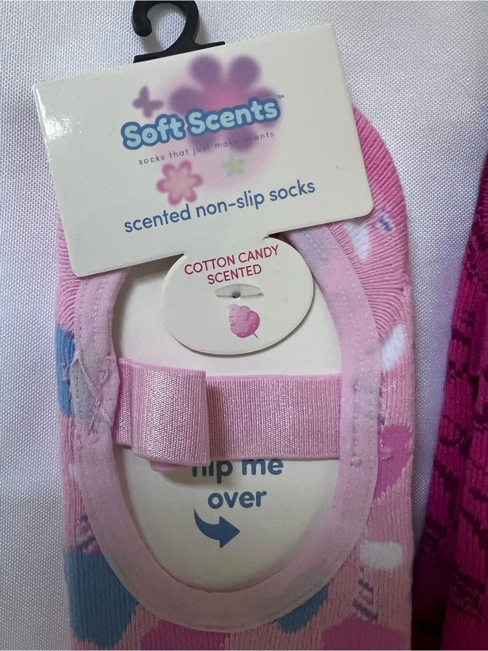 2 Pairs Women's Non-Slip No Show Socks | Soft Scents & Pink Pattern | NWOT